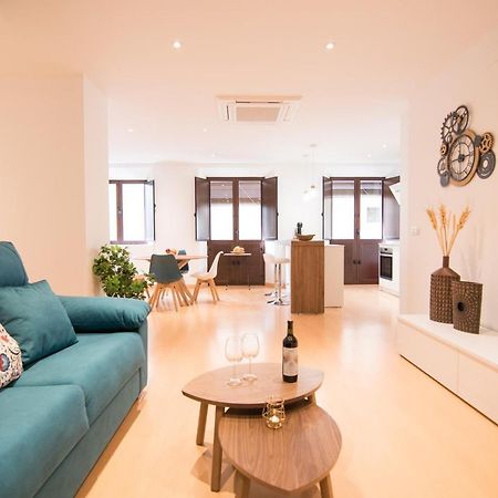 Tuguest Alhondiga Apartment Granada Exterior photo