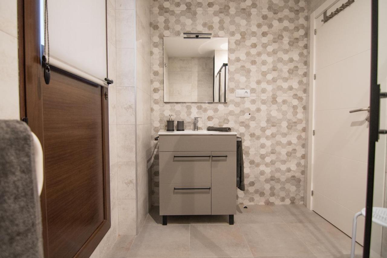 Tuguest Alhondiga Apartment Granada Exterior photo